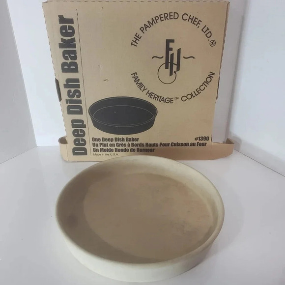 The Pampered Chef,Family Heritage Collection Deep Dish Baker. - Picture 2 of 7